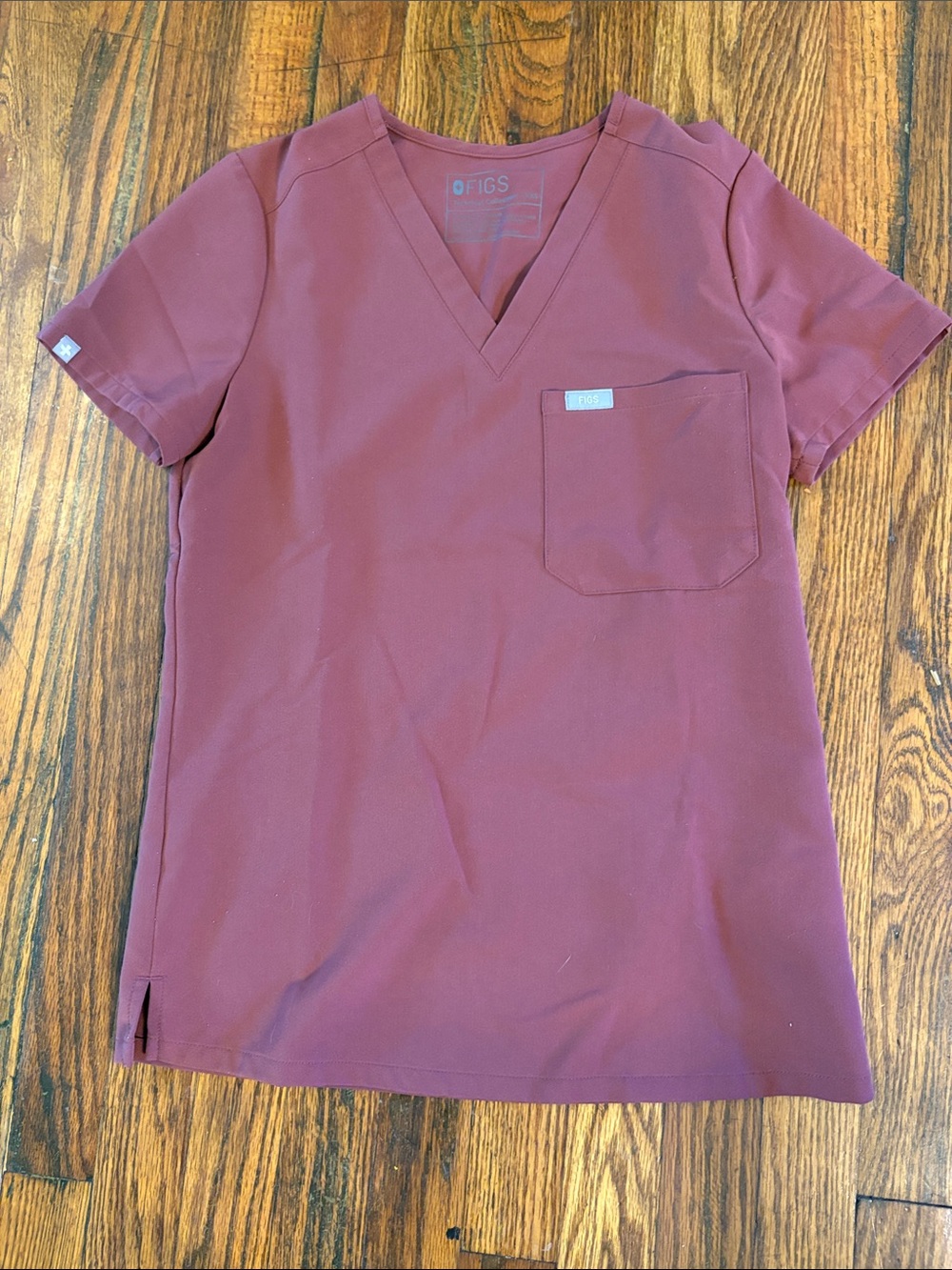 🎉EUC! Figs Catarina One Pocket V-Neck Scrub Top!